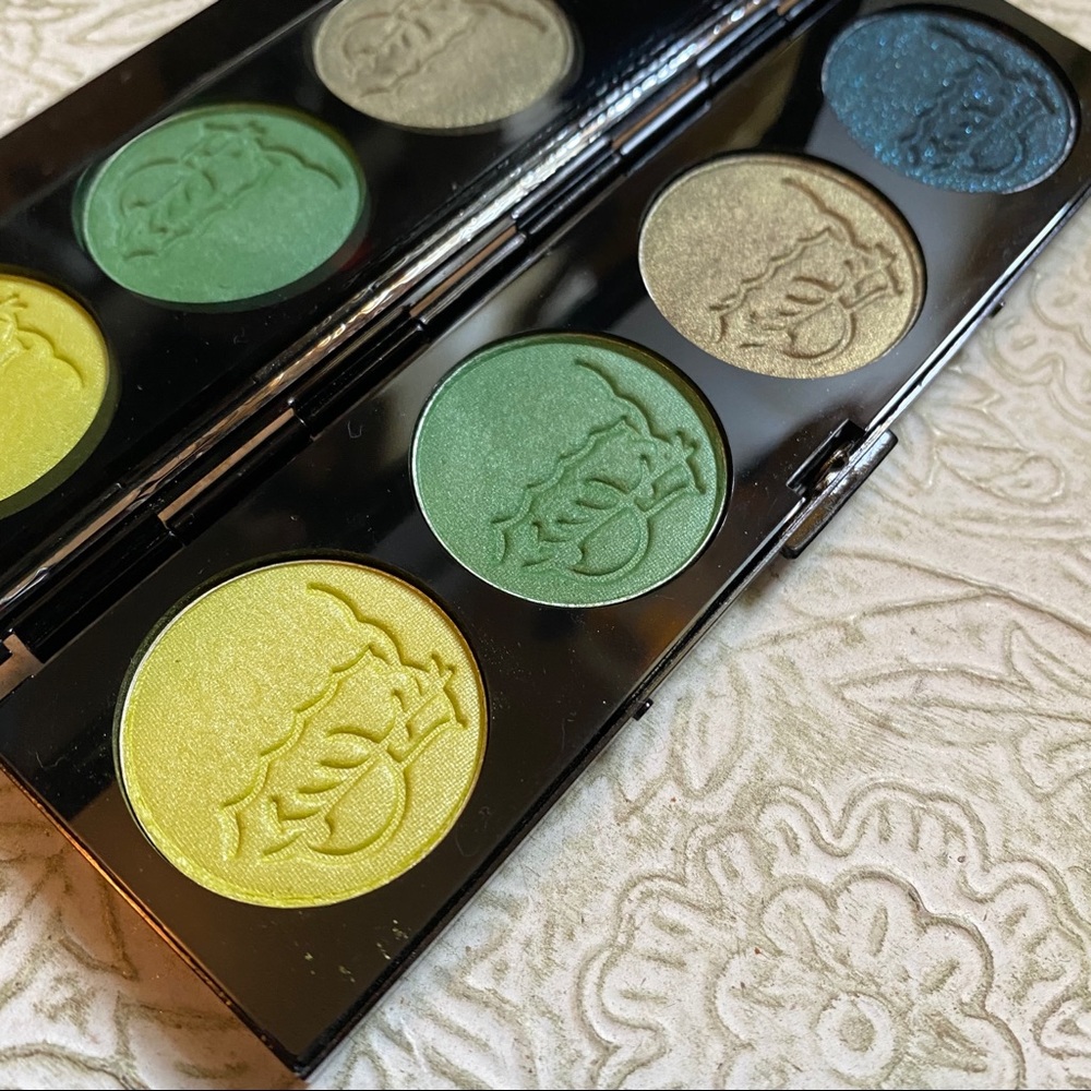 •MAC• Simpsons Collection - Picture 5 of 10